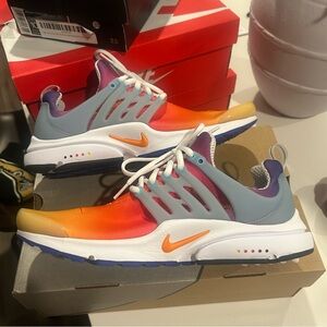Nike Presto size L 11-13 come with box Worn